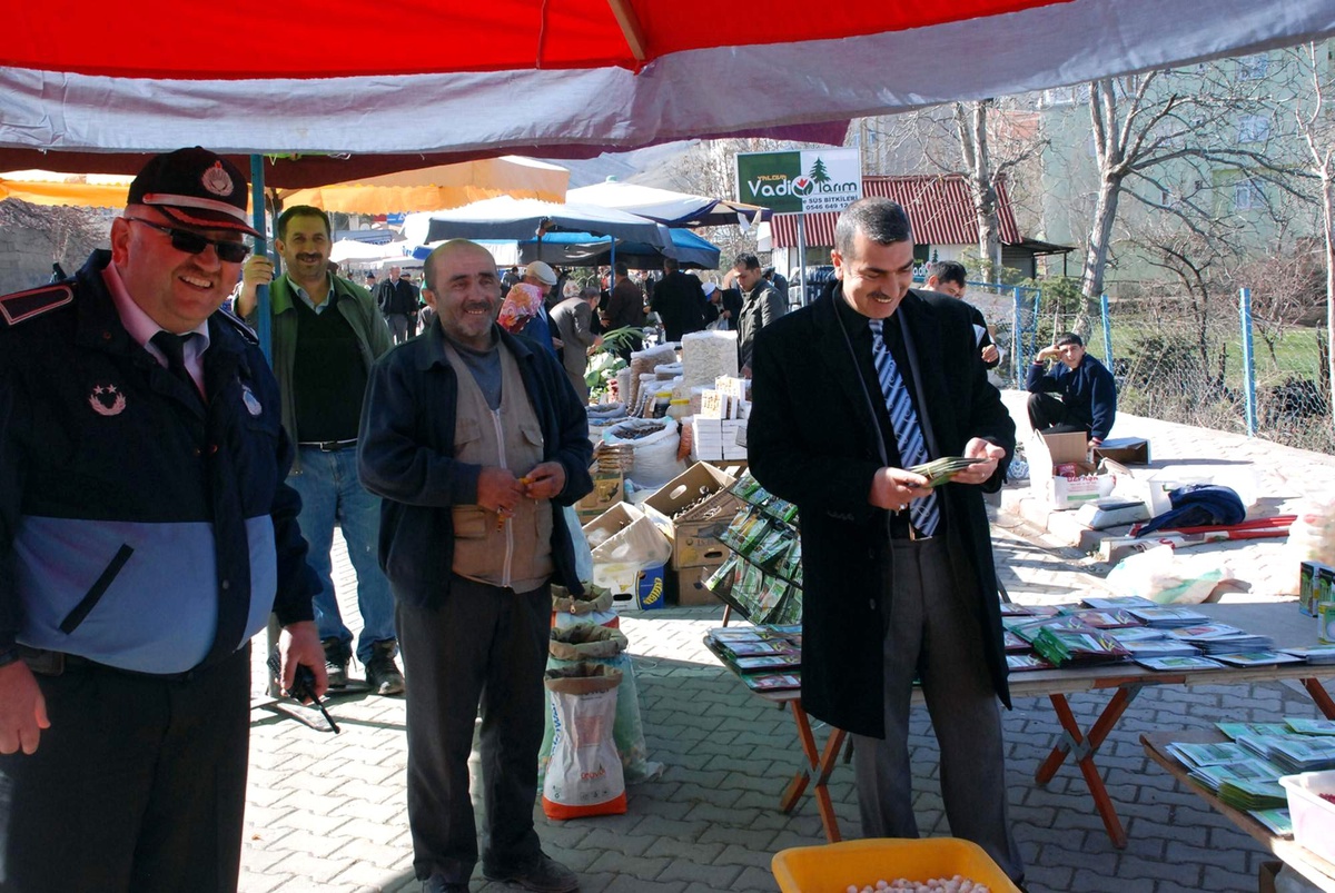 Suşehri\'nde Esnaflar Denetlendi