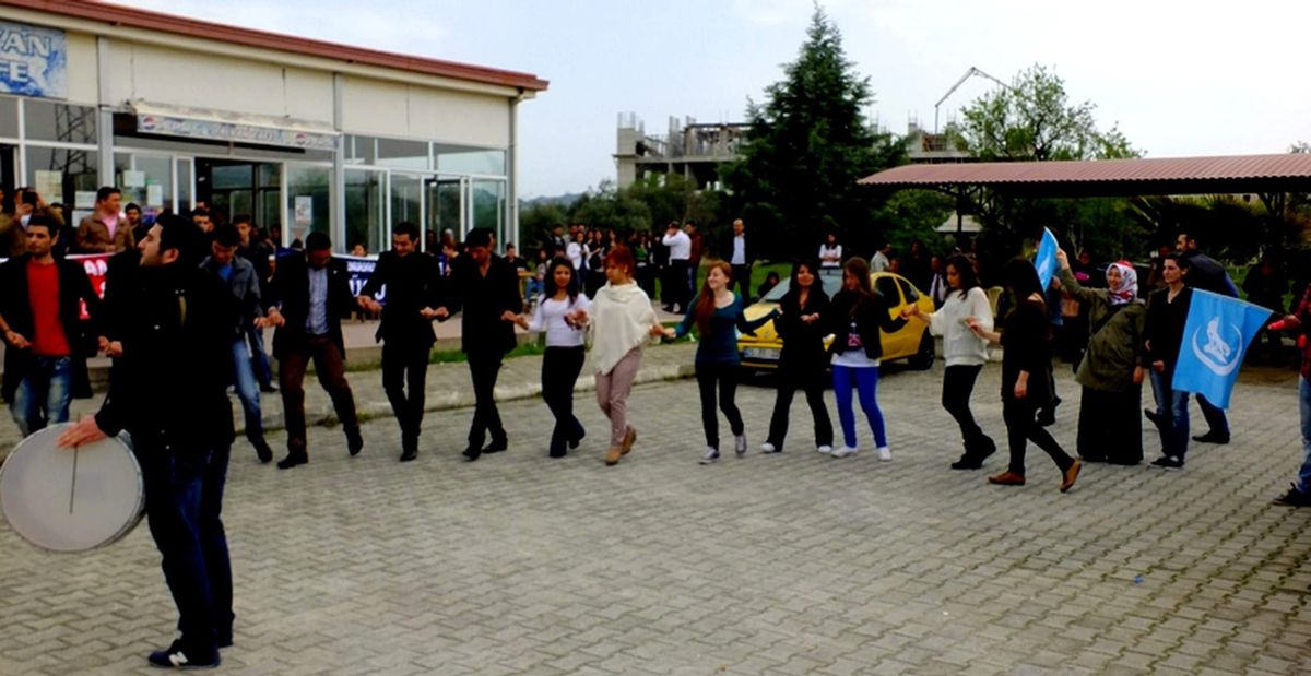 Ülkücü Gençler Nevruzu Kutladı