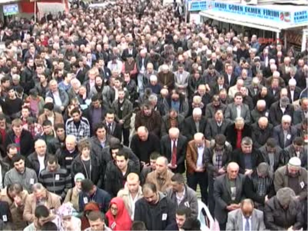 Yalova Berkay, Gözyaşları Arasında Toprağa Verildi Berkay, Gözyaşları Arasında Toprağa Verildi