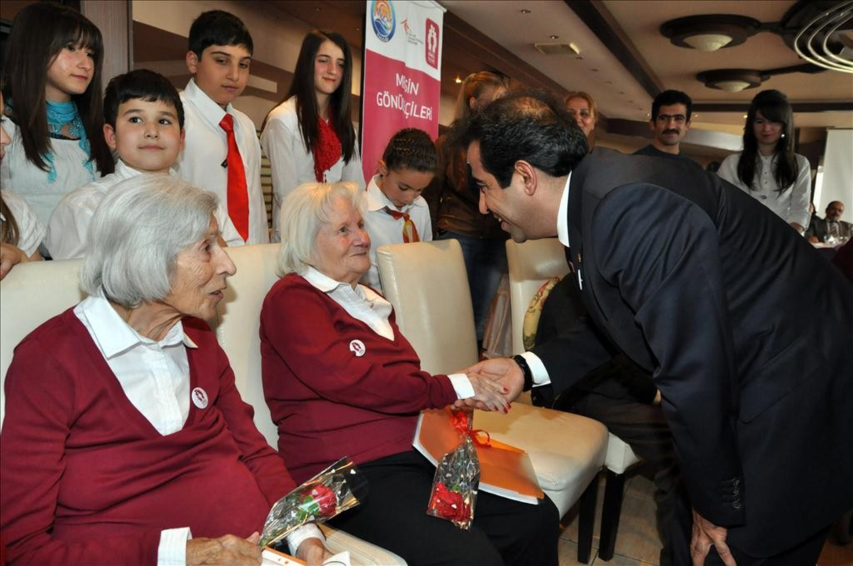 Yaşlıların Büyük Gösterisi
