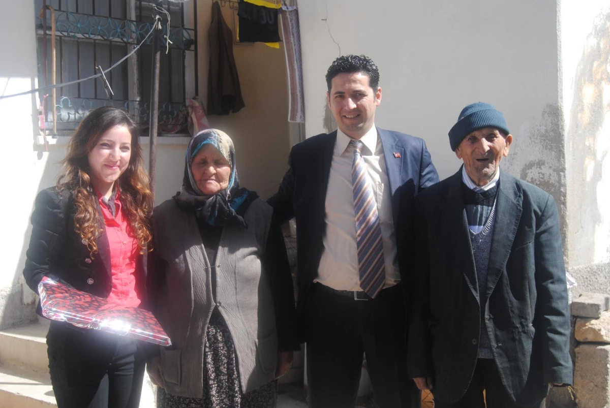 Yerköy SYDV Personeli Yaşlıları Ziyaret Etti