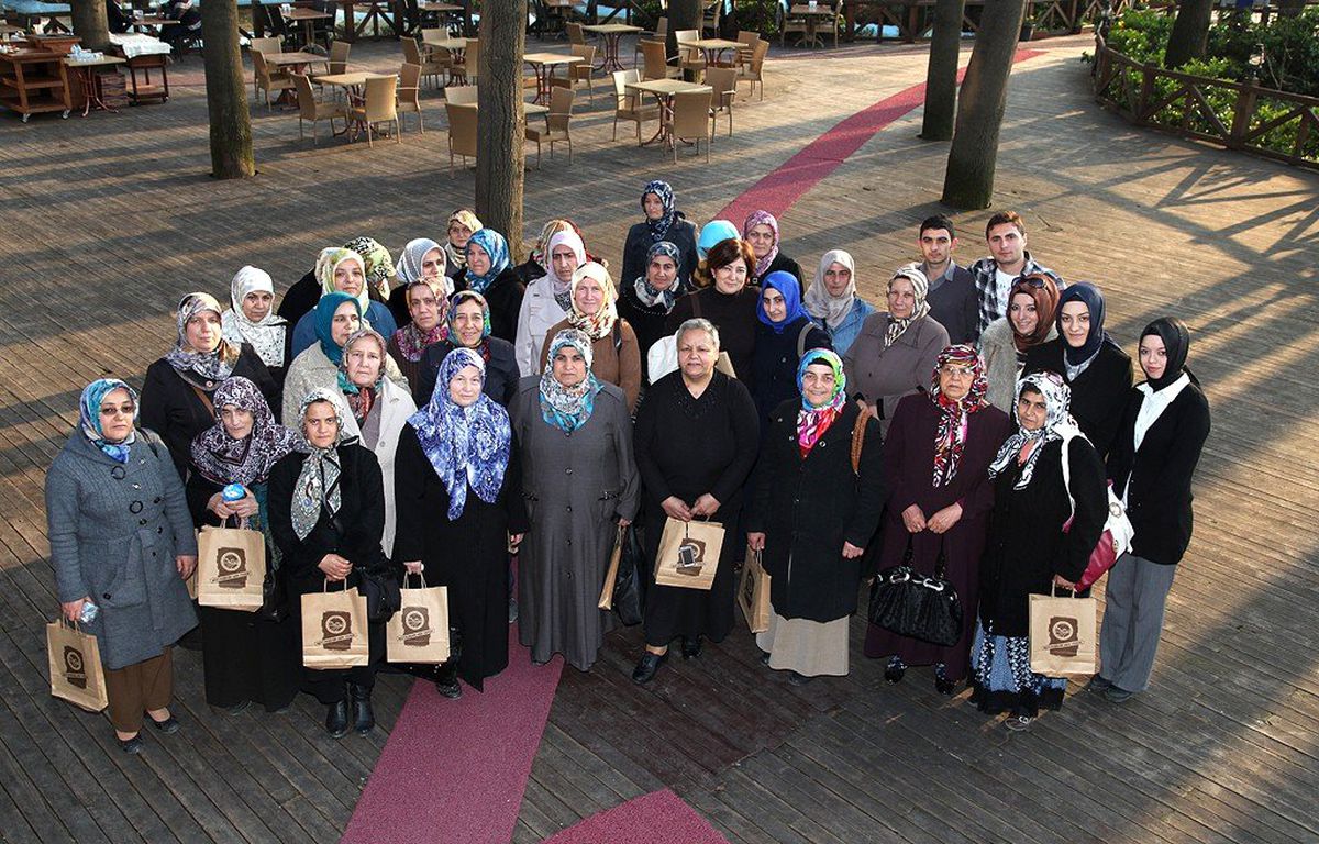 Yöçeyder\'li Hanımlar Büyükşehir Hizmetlerini Gezdi
