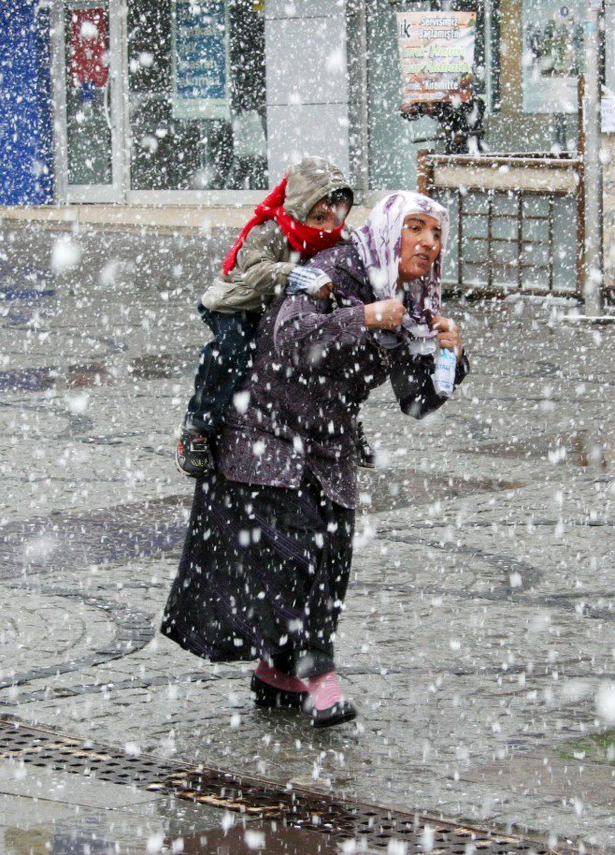 Aksaray\'da Kar Yağışı