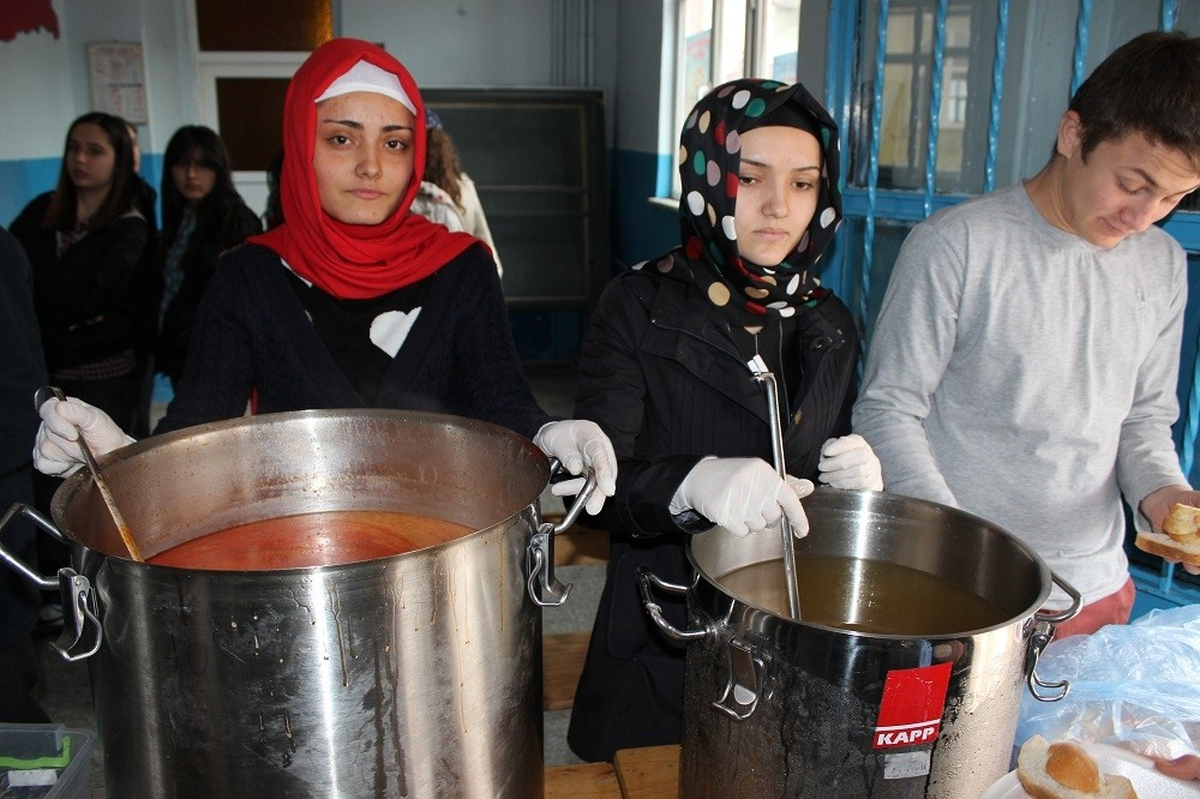 Alaplı İHL Öğrencilerinden Çanakkale Menüsü