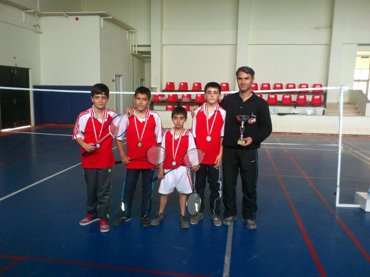 Badminton'da Küçük Şampiyonlar Belli Oldu