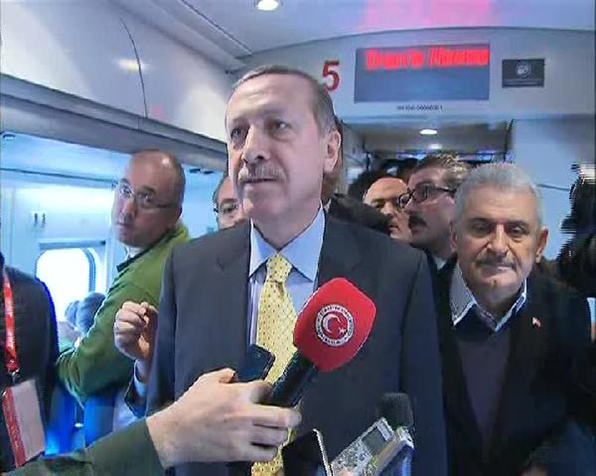 "Dik Durarak Bu Noktaya Geldik"