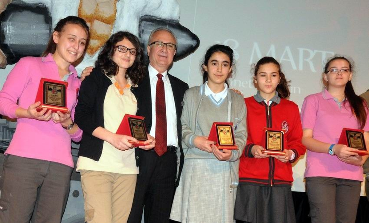Başkan Pekel Ygs\'ye Girecek Öğrencilere Başarılar Diledi