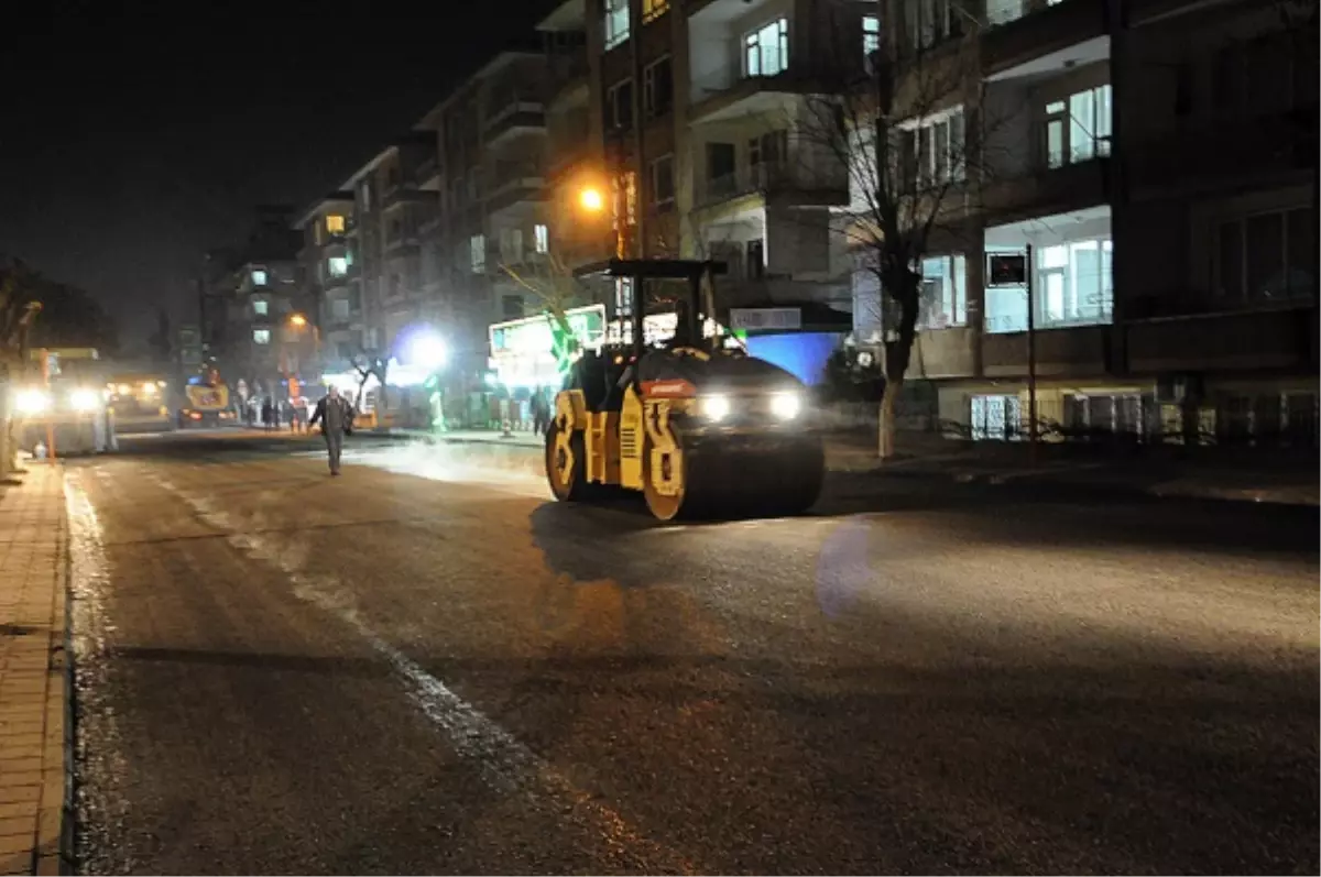 Büyükşehir Belediyesi Asfalt Sezonunu Açtı