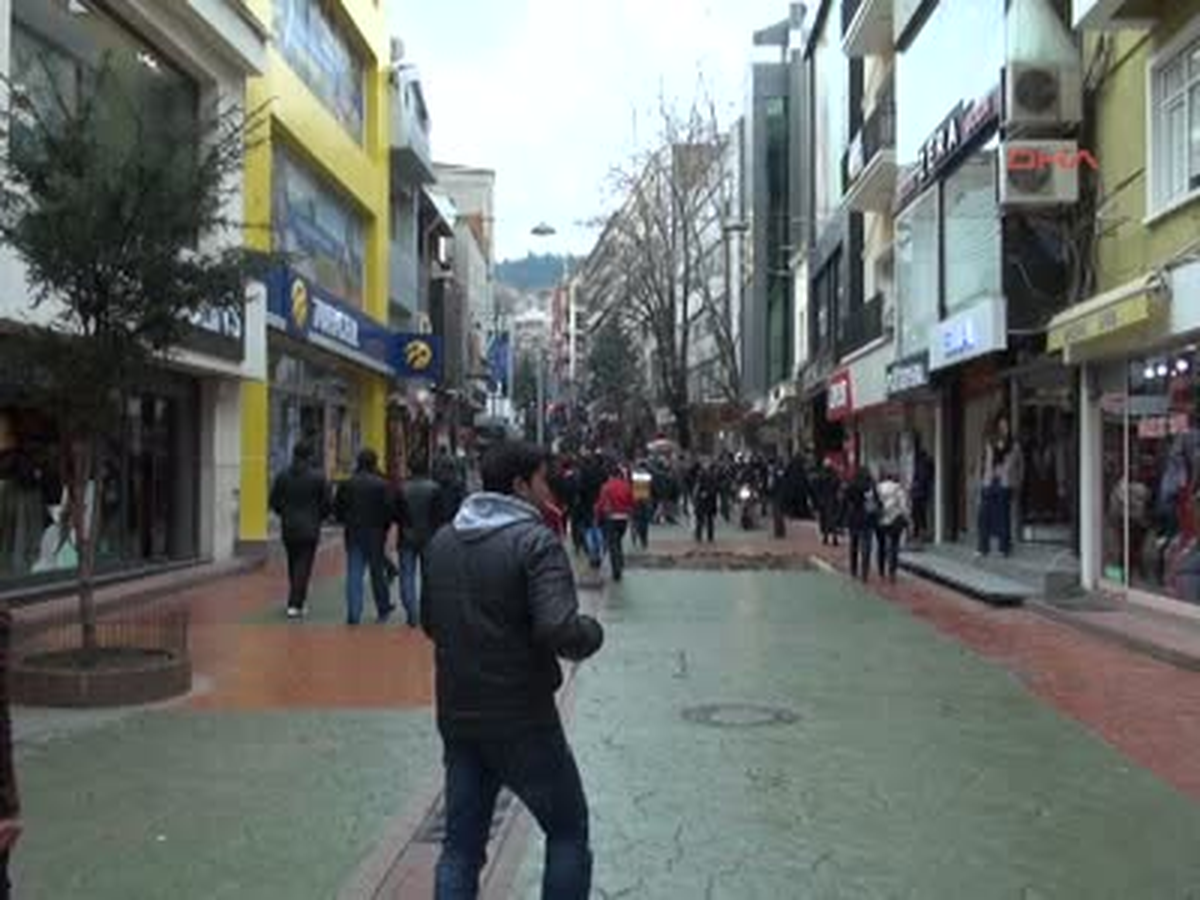 CHP\'den Avm\'lere Karşı Esnafa Destek