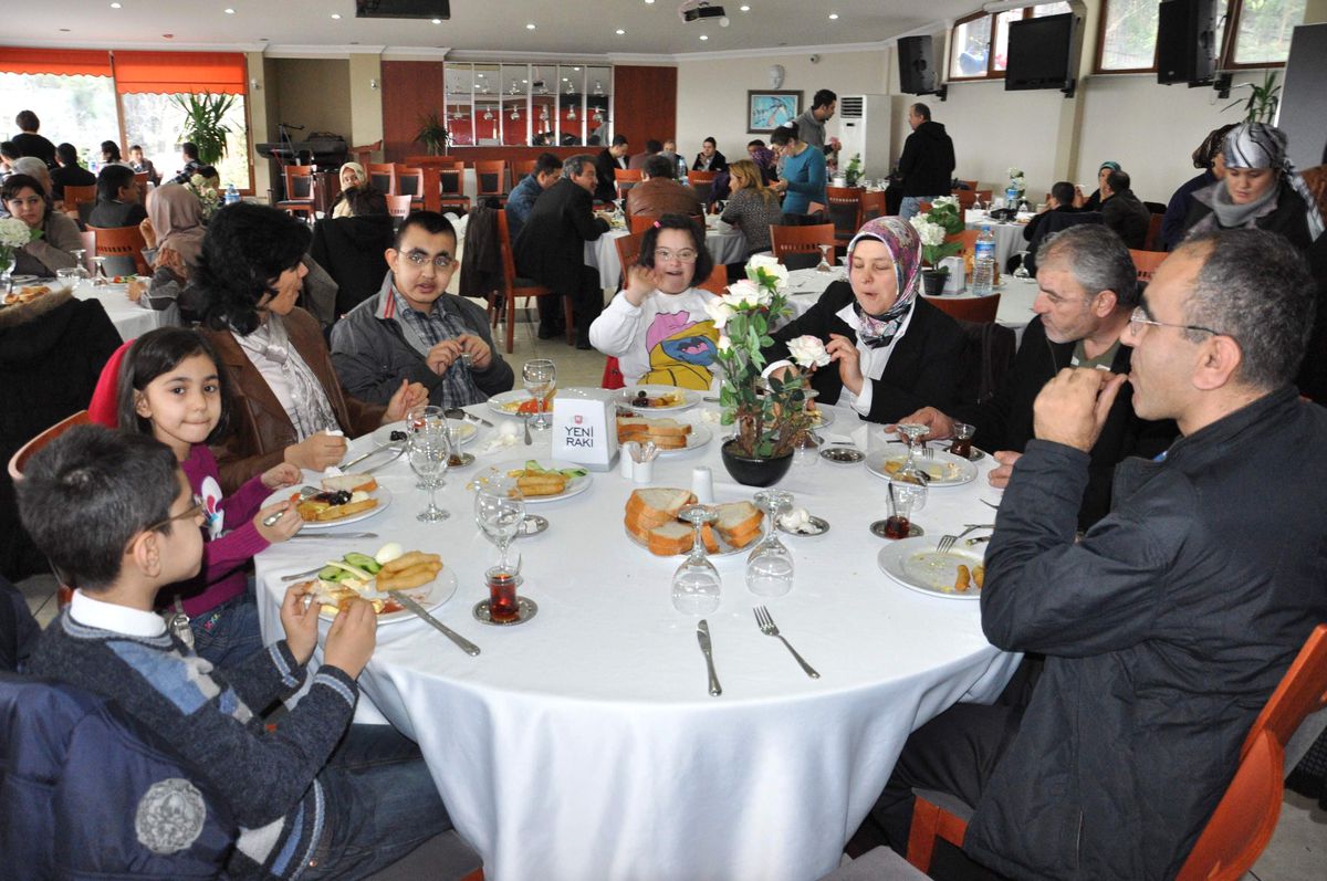 Dezavantajlı Çocuklar Bir Araya Geldi