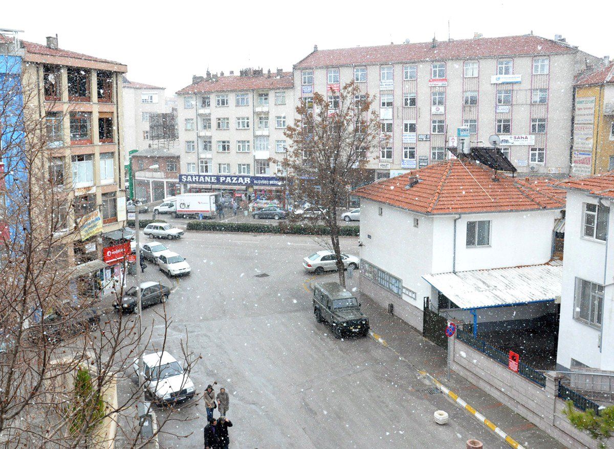 Karaman\'a Mart Karı Yağdı