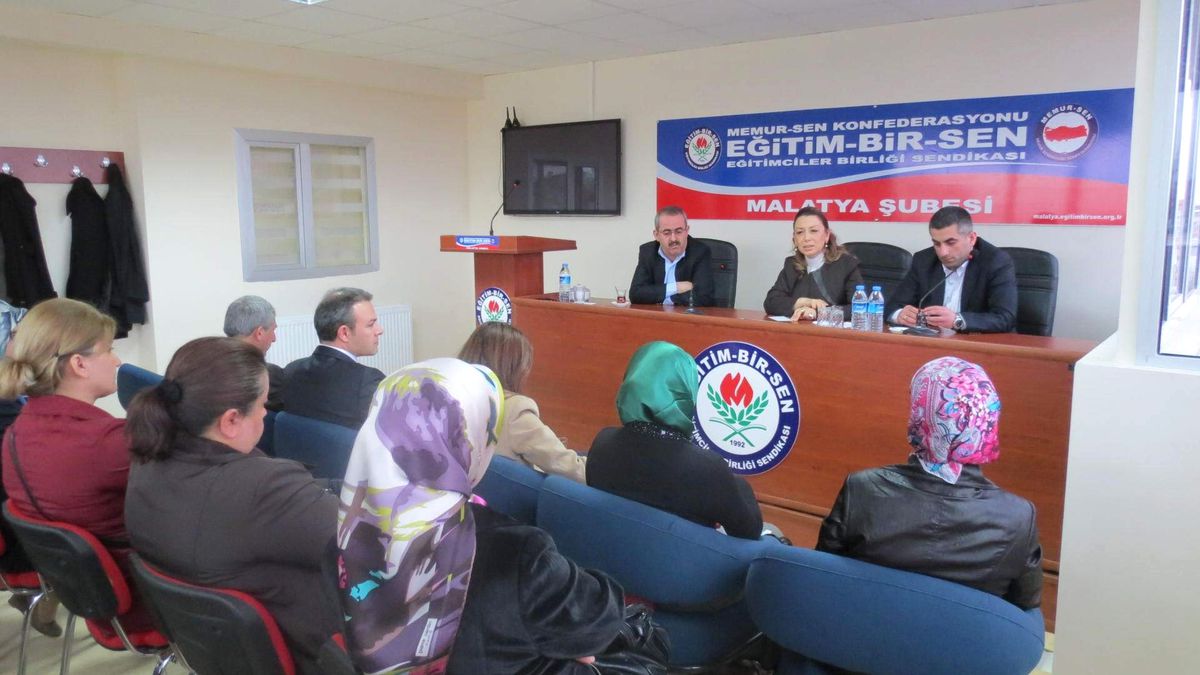 Miletvekili Çalık\'tan Memur-Sen\'e Başörtüsü Desteği