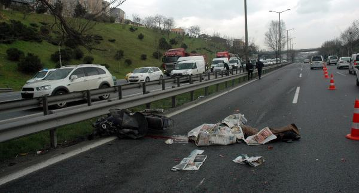 Otomobil Üzerinden Geçti