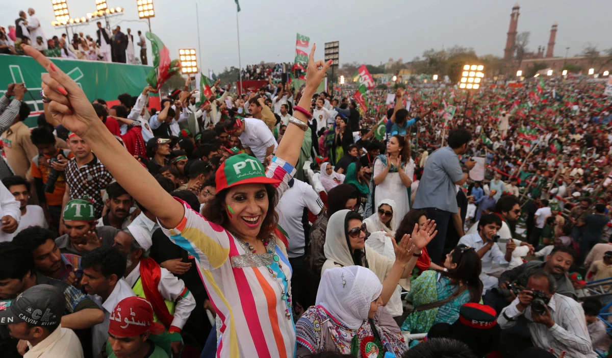 Pakistanlı Lider İmran Khan: "Seçilirsem Zulme Karşı Cihat İlan Edeceğim"