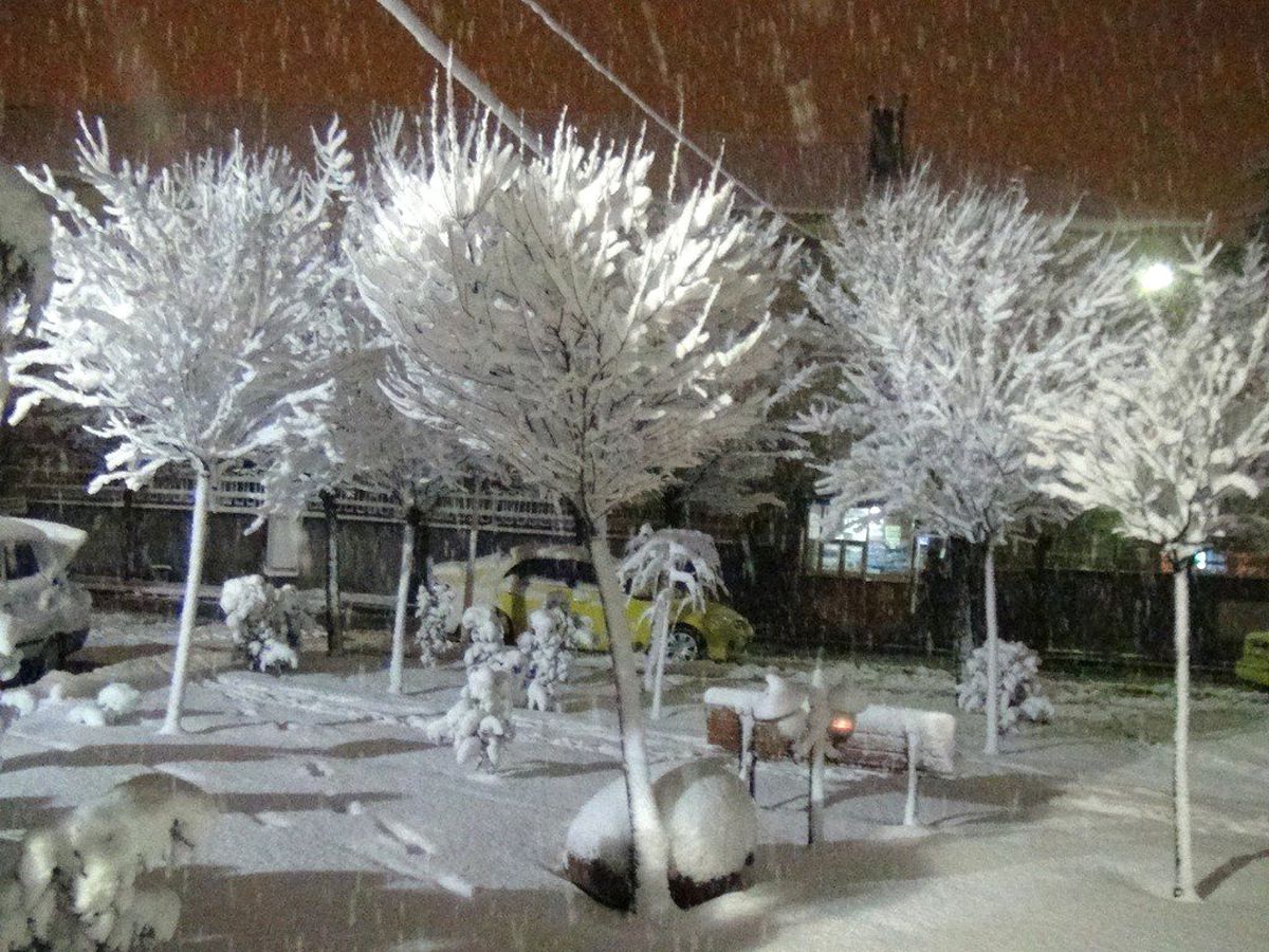 Tatvan\'da Kar Yağışı