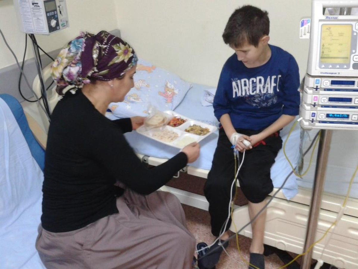 11 Yaşında Hayat Mücadelesi Veriyor
