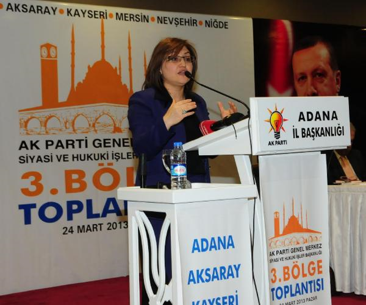 Bakan Şahin: Yılda 100 Bin Çift Boşanıyor