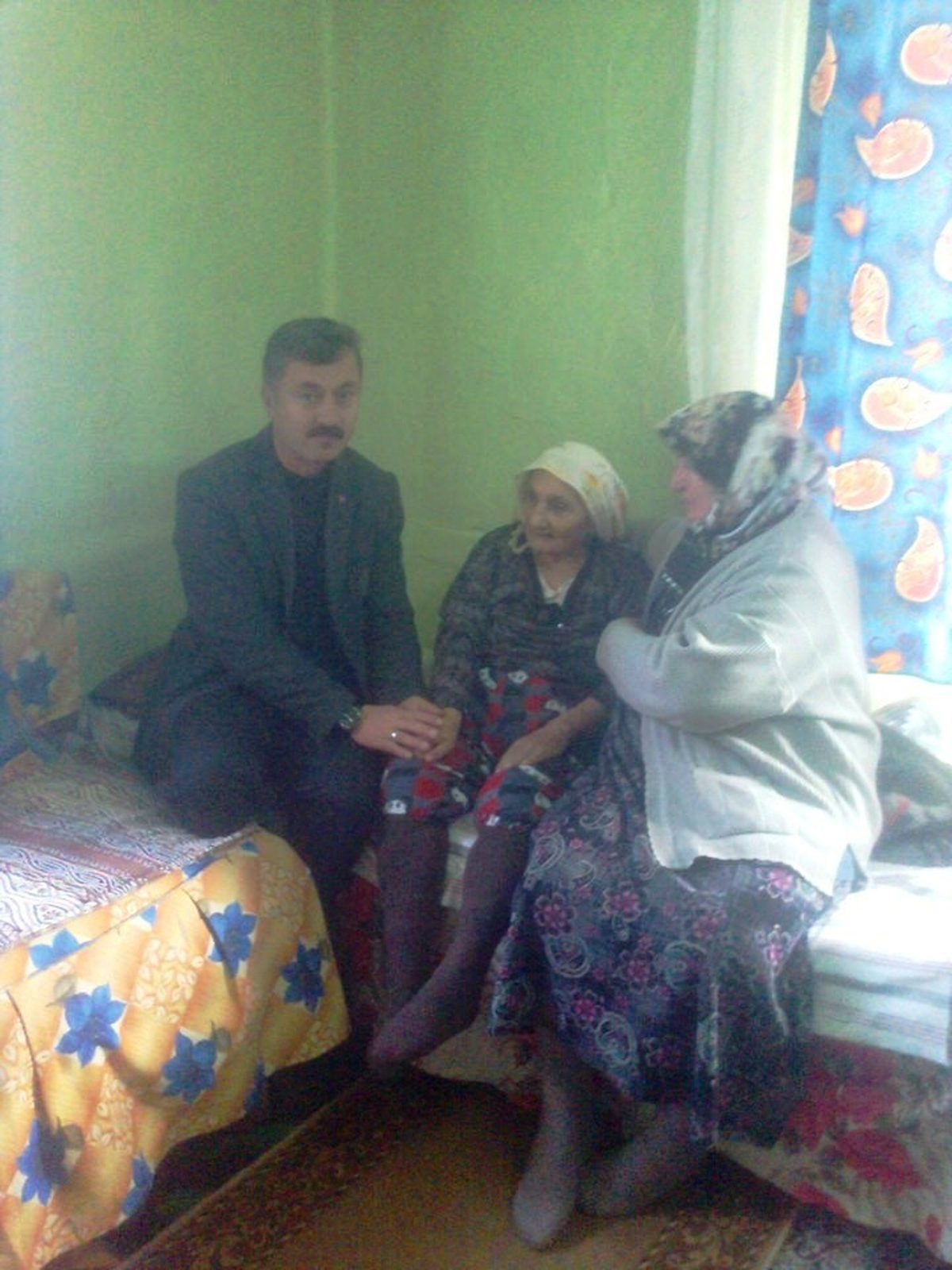Başkan Suna\'dan Yaşlılara Ziyaret
