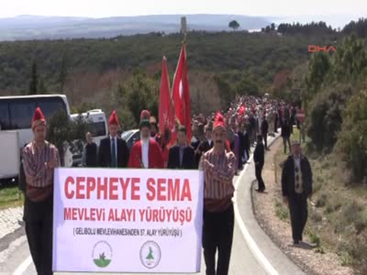 Mevlevilerden Cepheye Sema Yürüyüşü