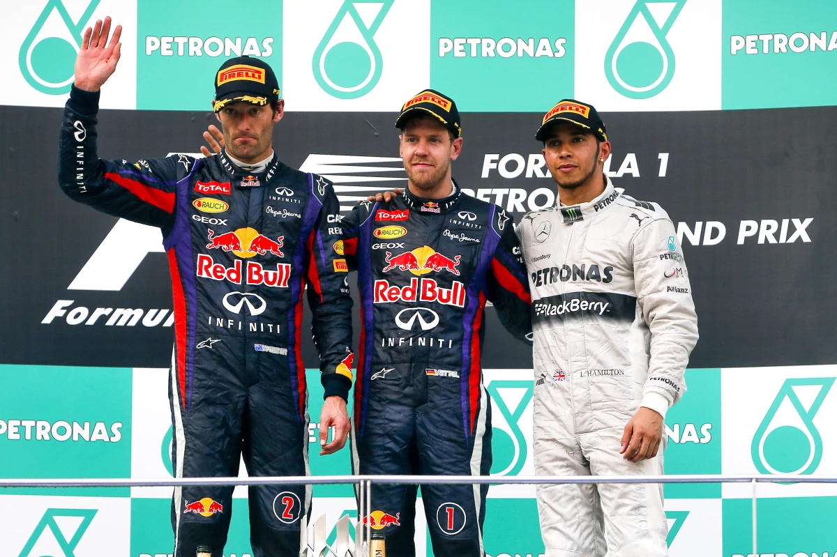 Formula\'da Olaylı Yarışı Vettel Kazandı