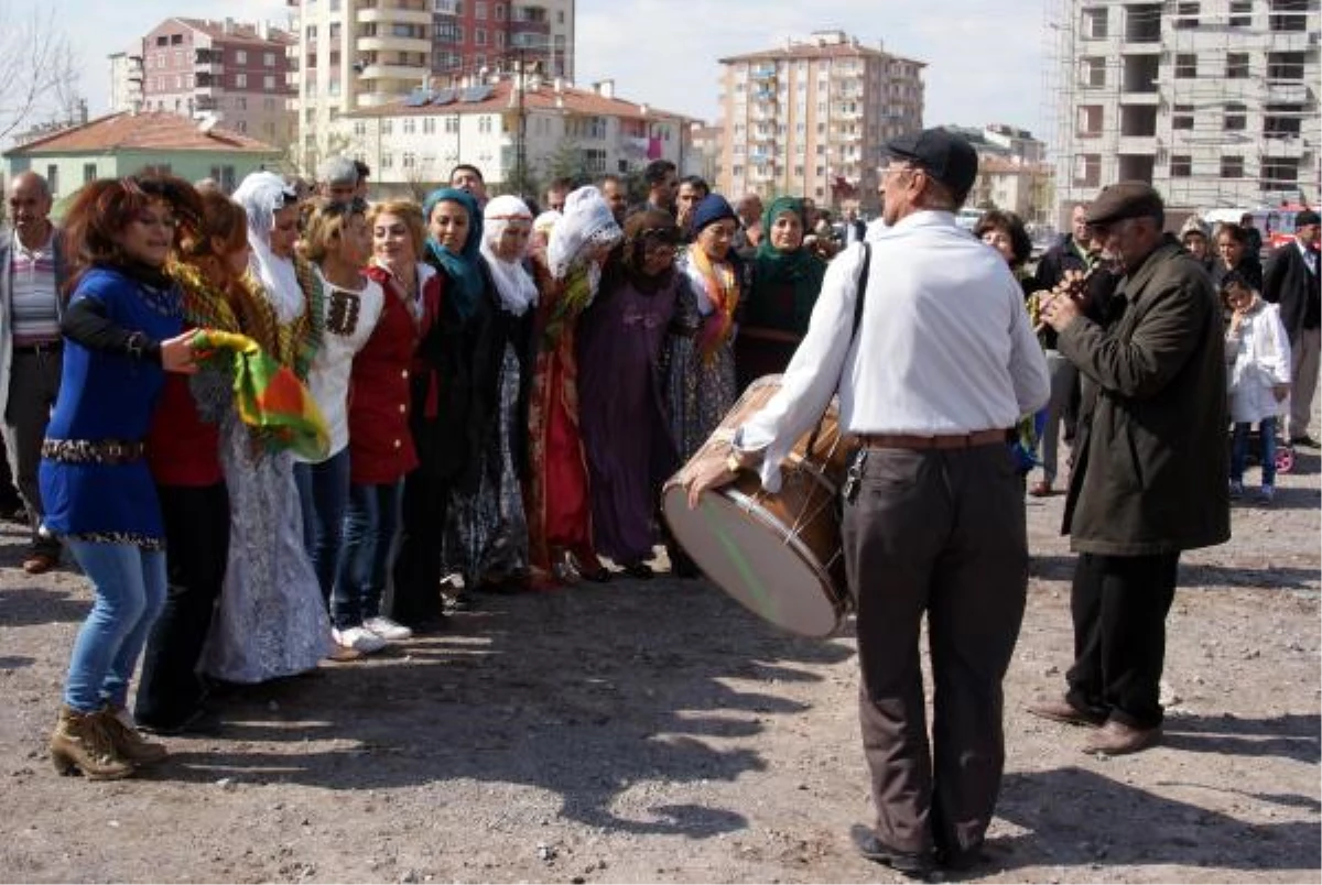 Kayseri\'de Nevruz Kutlaması
