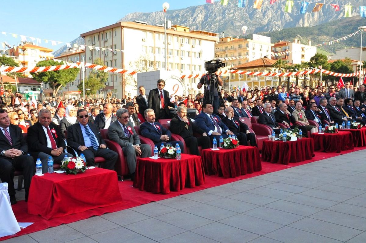MHP Lideri Bahçeli Manisa\'da