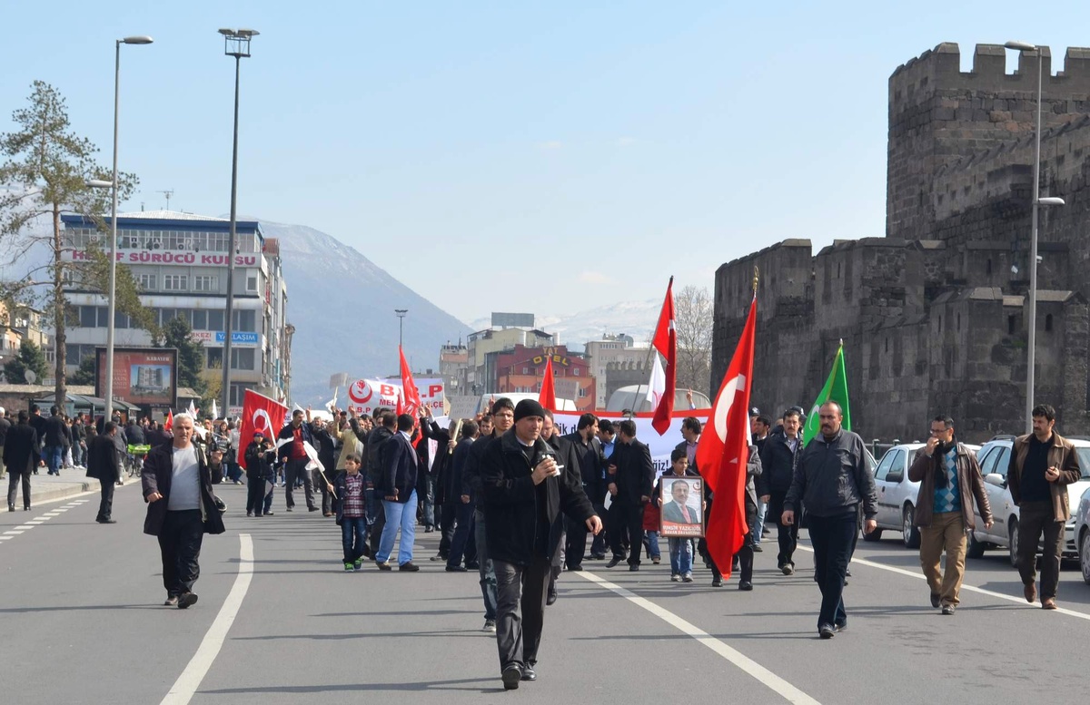 Muhsin Yazıcıoğlu Ölüm Yıl Dönümünde Anıldı