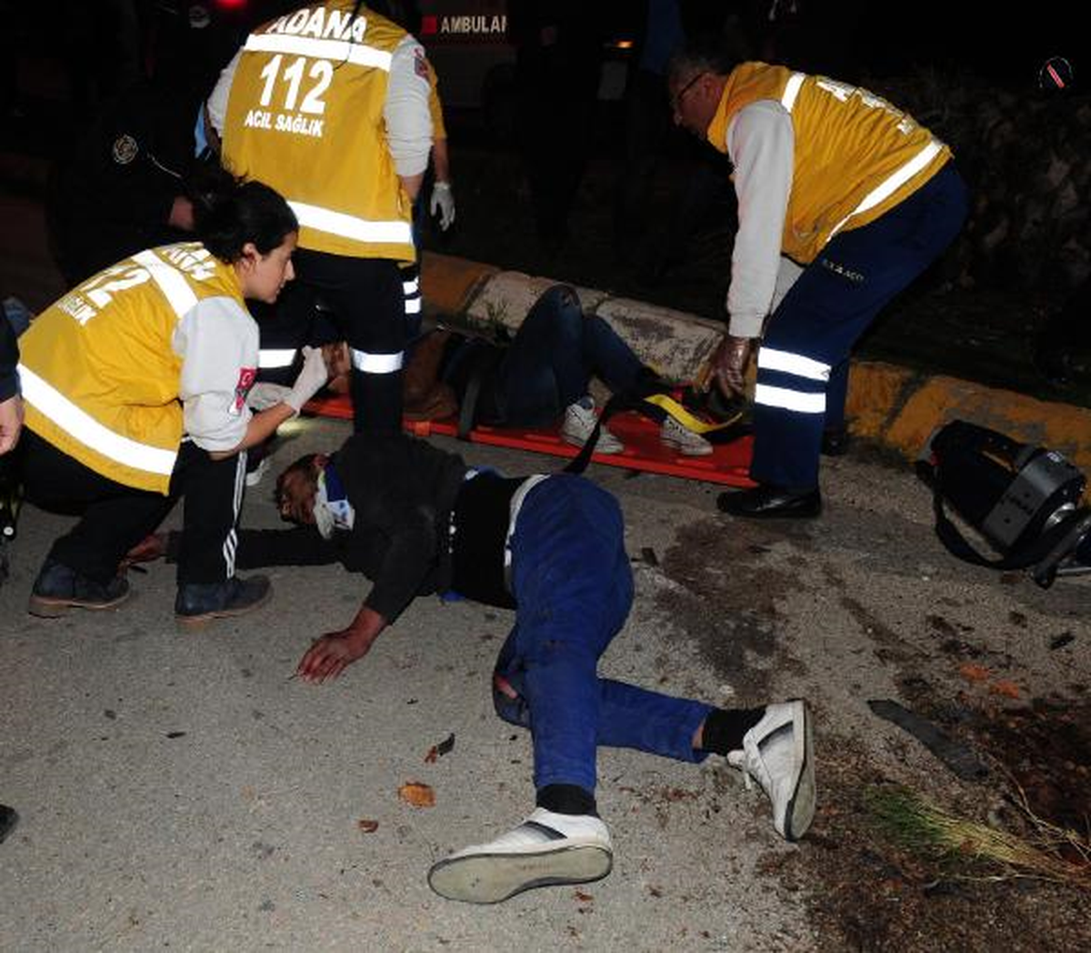 Polisten Kaçan Otomobil Takla Attı: 5 Yaralı