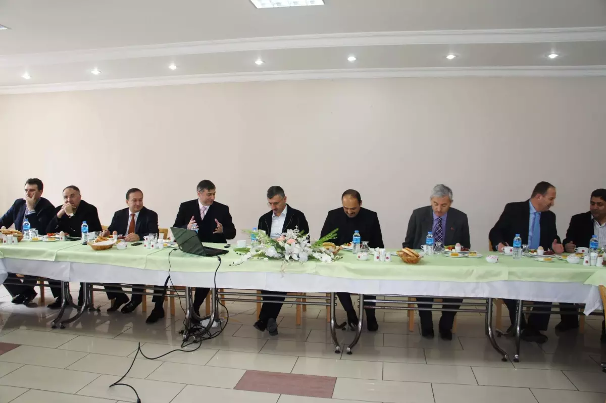 Vali Bektaş, İşadamlarına Çıkıştı