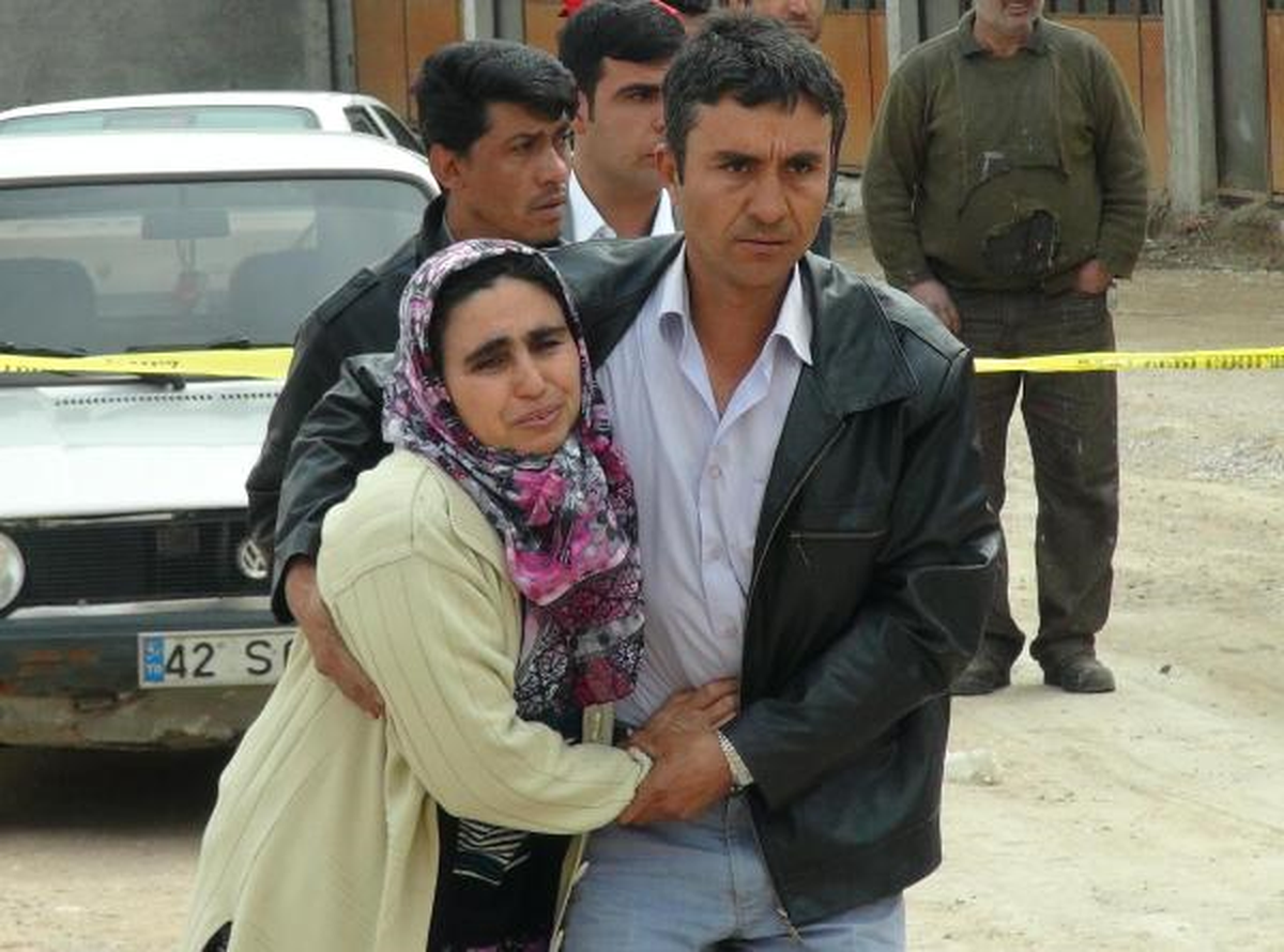Aradığı Eşinin Yanmış Cesedini Buldu