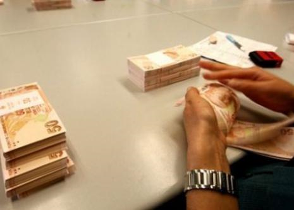 Bankacılıkta Kredi Hacmi 835.9 Milyar Tl