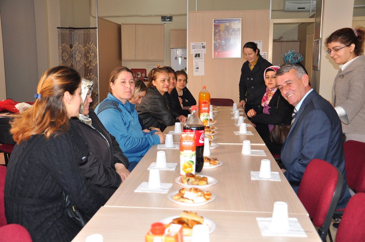 Başkan Şenol\'a Kahvaltılı Teşekkür