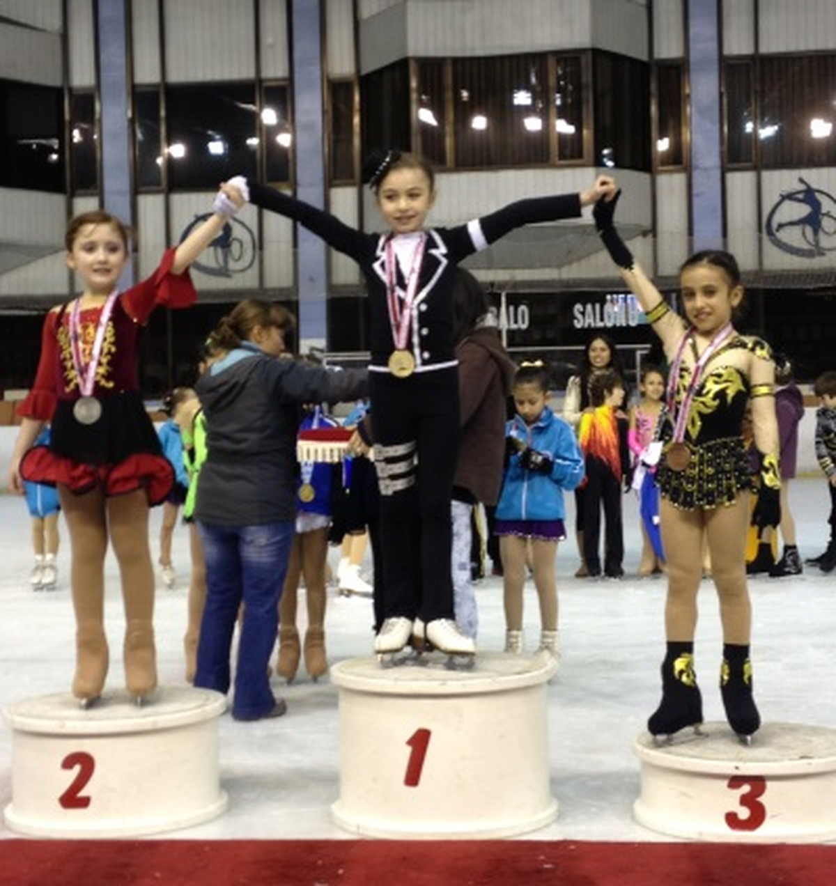 'Boylarından Büyük' İş Becerdiler