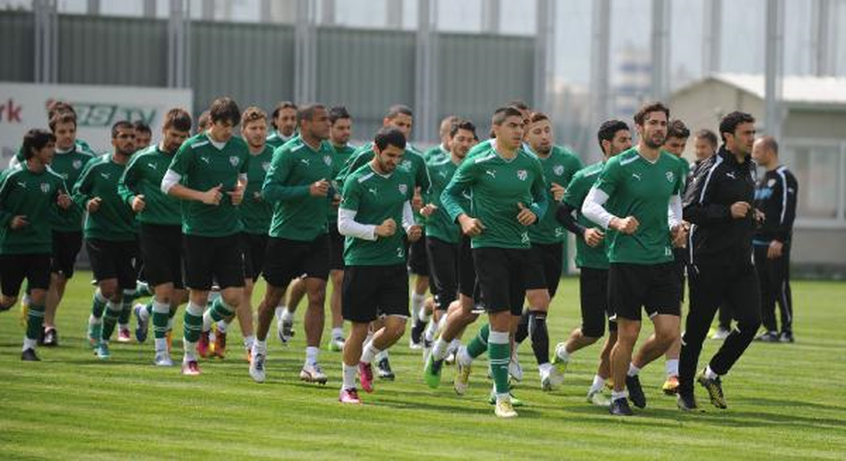 Bursaspor\'da Kasımpaşa Hazırlığı Sürüyor