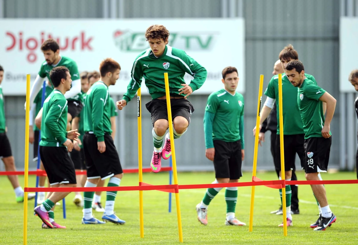 Bursaspor, Kasımpaşa Maçına Hazırlanıyor