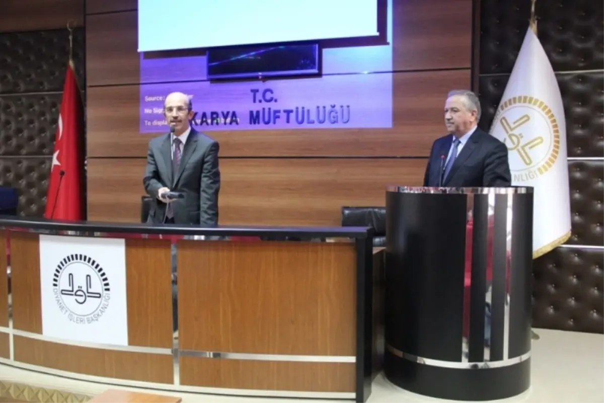 Diyanet İşleri Başkanlığı Din İşleri Yüksek Kurulu Üyesi Davut Kaya Sakarya'da