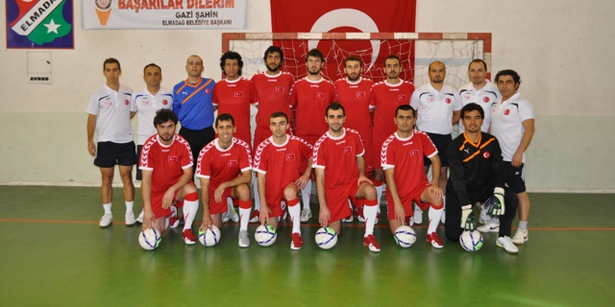 Futsal Milli Takımı İdman Yapıyor