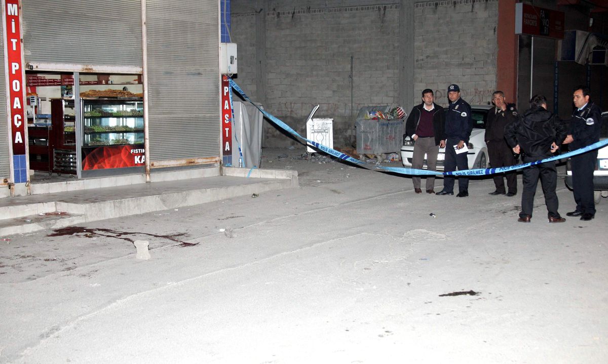 Gaziantep\'te Sokak Ortasında Cinayet