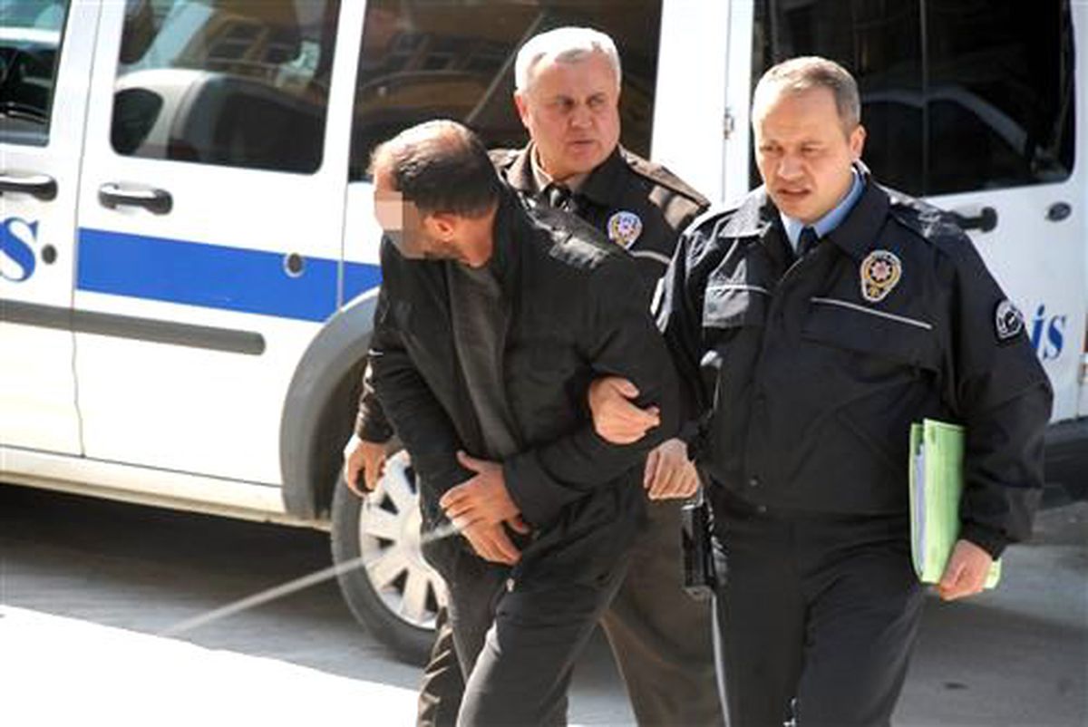 Hırsızlık Malı Satmaya Gözaltı