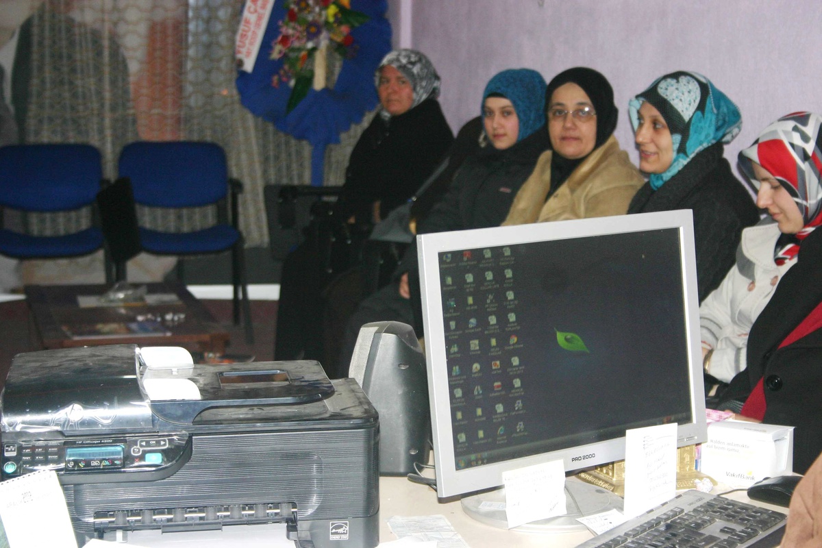 Hisarcık AK Parti Kadın Kollarından Toplantı