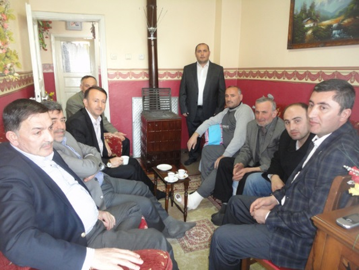 Karabalık\'tan Yaşlı ve Hasta Ziyaretleri