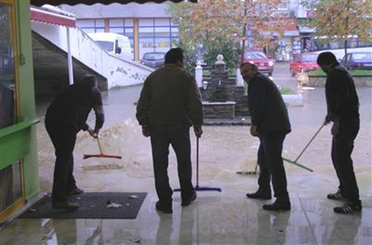 Karadeniz\'deki Şiddetli Fırtına