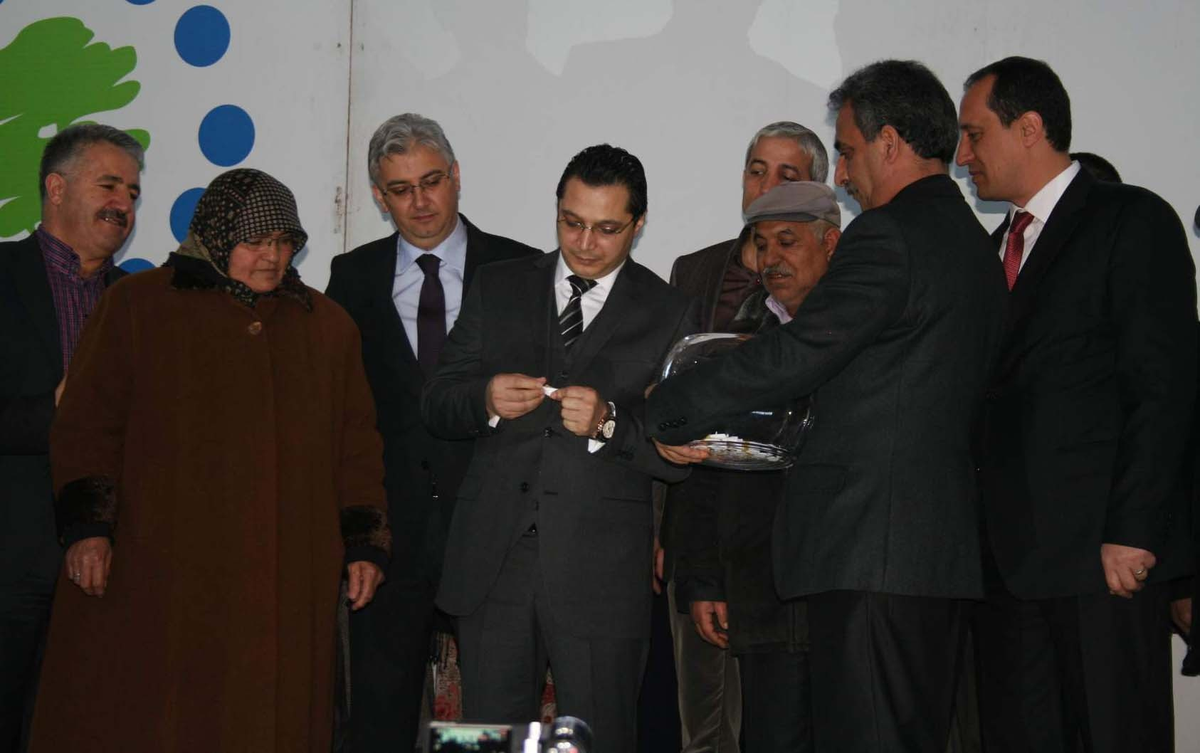 Kars\'ta Sosyal Konutlar Sahiplerini Buldu