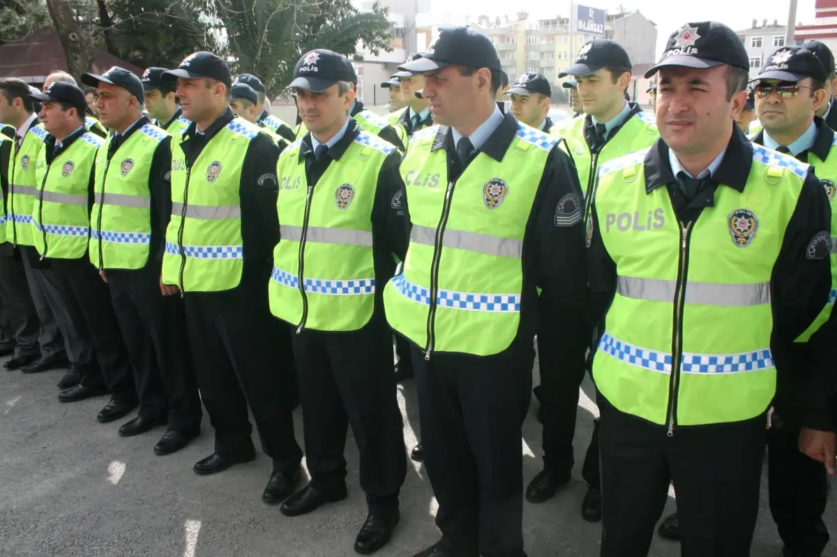 Körfez Polisinin Yelekleri Tanıtıldı