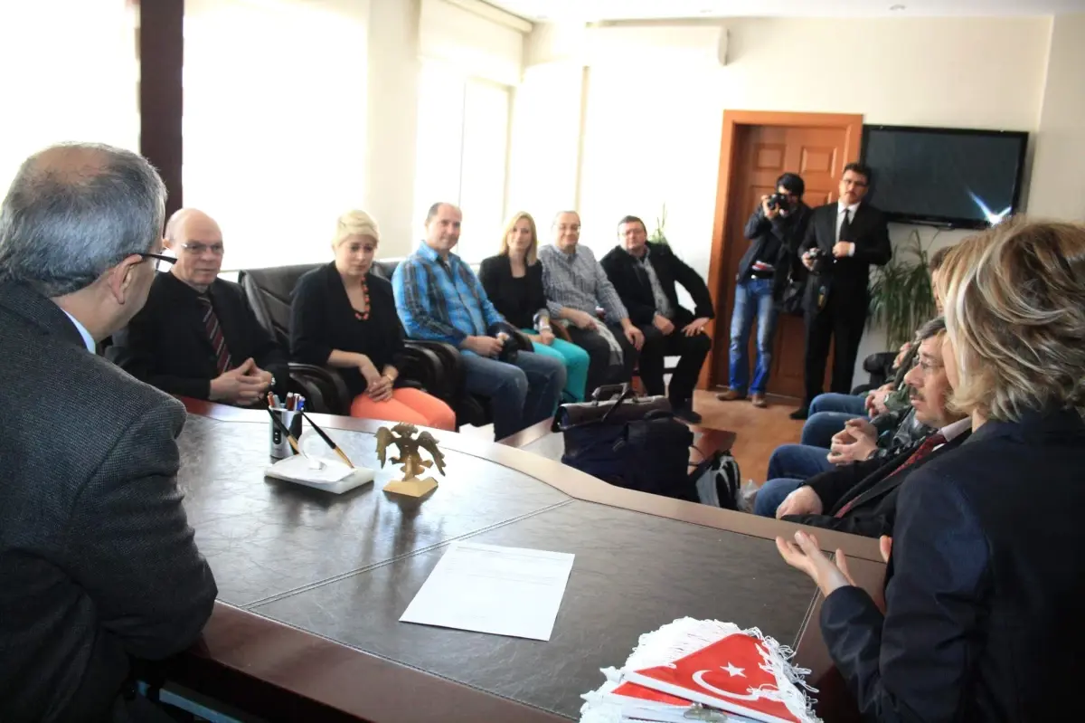 'Kültürümüzü Kaybetmeden Avrupa'da Yaşamak' Projesi