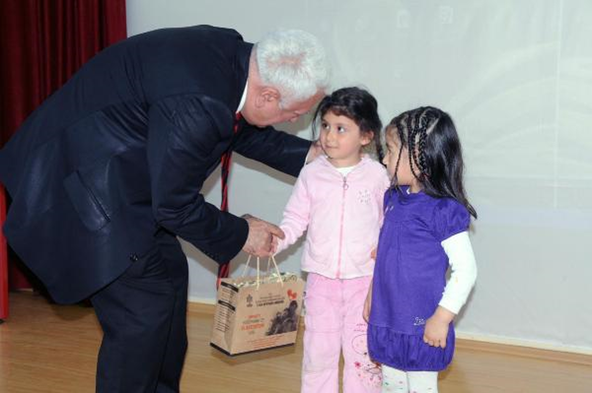 Kütüphaneyi En Çok Kullanan Çocuklara Ödül