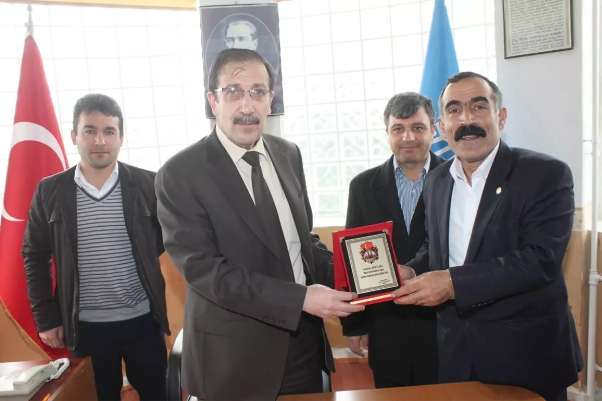 Maksut Efendi Mahallesi Sekinleri, Başkan Bulutlar\'a Teşekkür Etti