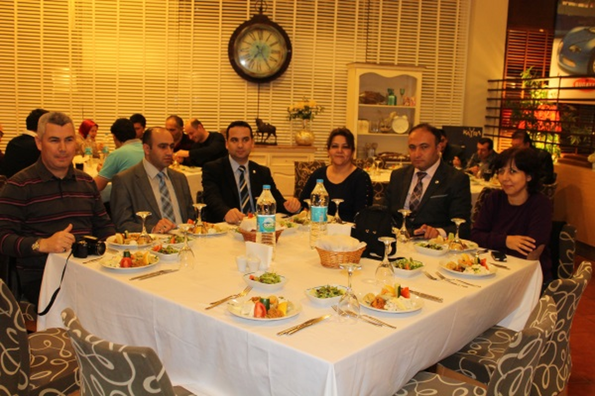 Manisa Sağlıksen Ailesi Marmariste Toplandı