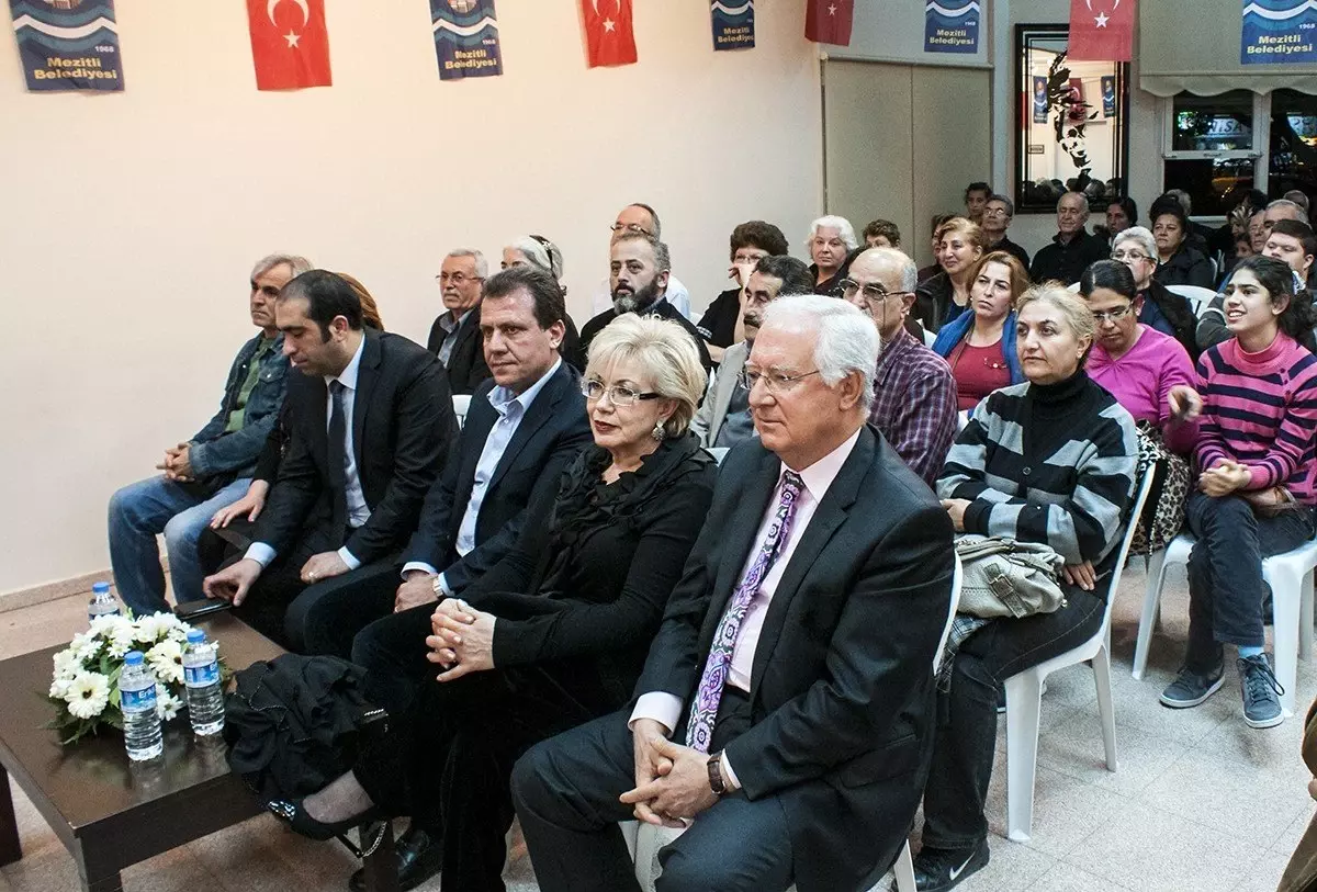 Mezitli\'de Aşık Veysel Anıldı