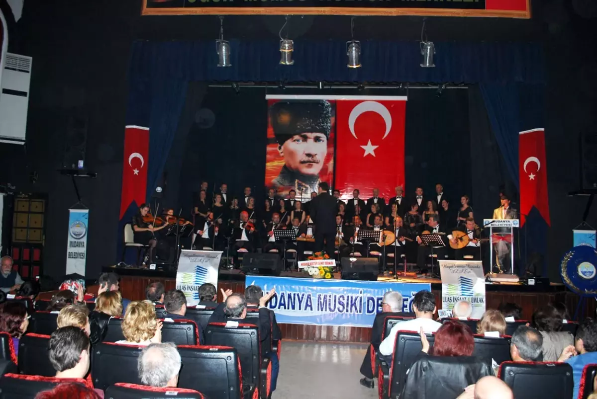 Mudanya\'da Hüzzam Rüzgarı